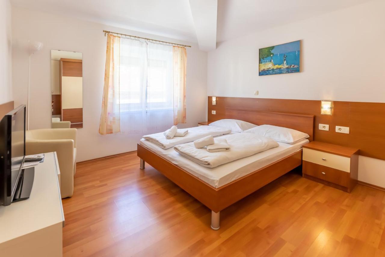 Apartments Liburnija Opatija Exterior photo