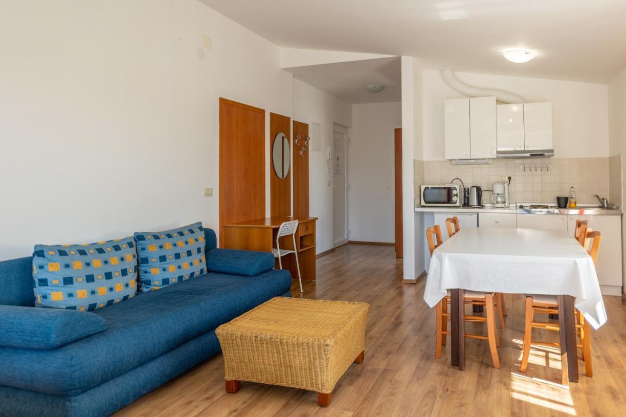 Apartments Liburnija Opatija Exterior photo