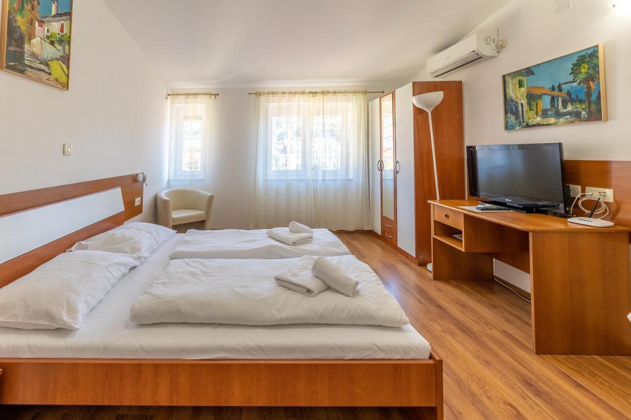 Apartments Liburnija Opatija Exterior photo